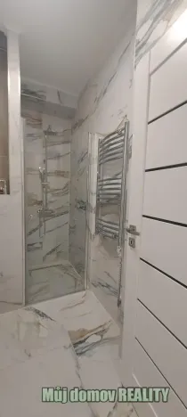Pronájem bytu 3+kk, Praha - Žižkov, Jeseniova, 65 m2