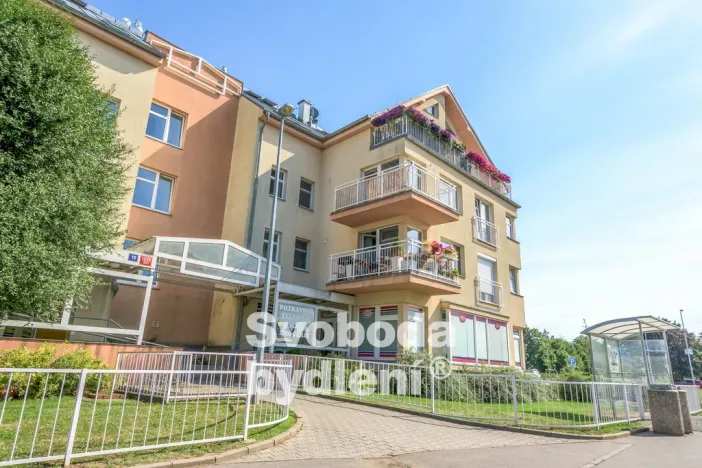 Pronájem bytu 2+kk, Praha - Suchdol, Internacionální, 62 m2
