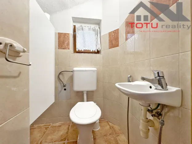 Pronájem bytu 2+1, Jaroměř, Svat. Čecha, 60 m2