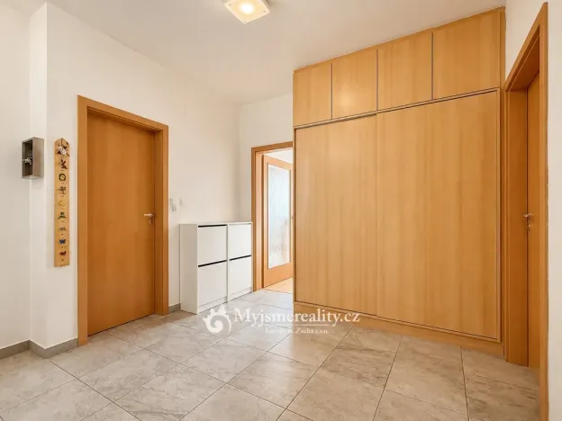 Prodej bytu 4+kk, Znojmo, Aninská, 89 m2