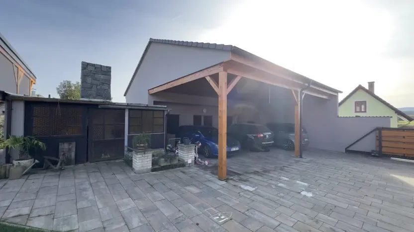 Prodej bytu 3+1, Dubné - Třebín, 80 m2