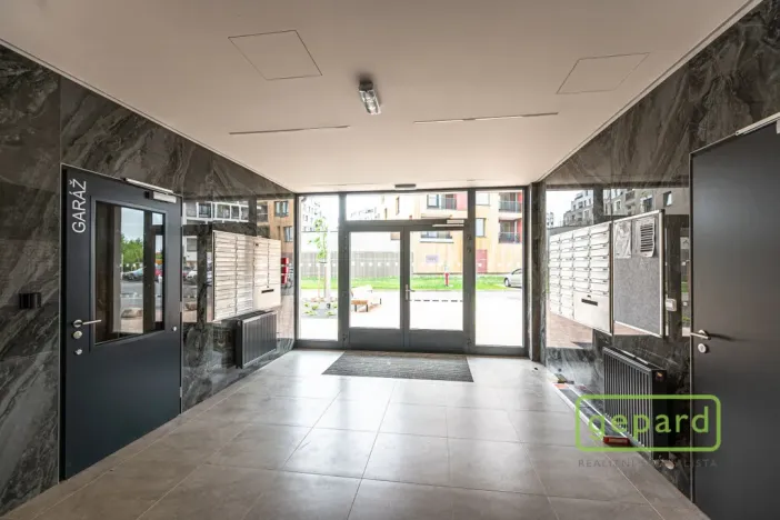 Pronájem bytu 2+kk, Praha - Ruzyně, Stočesova, 63 m2