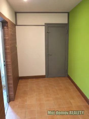 Pronájem kanceláře, Praha - Libeň, 9 m2