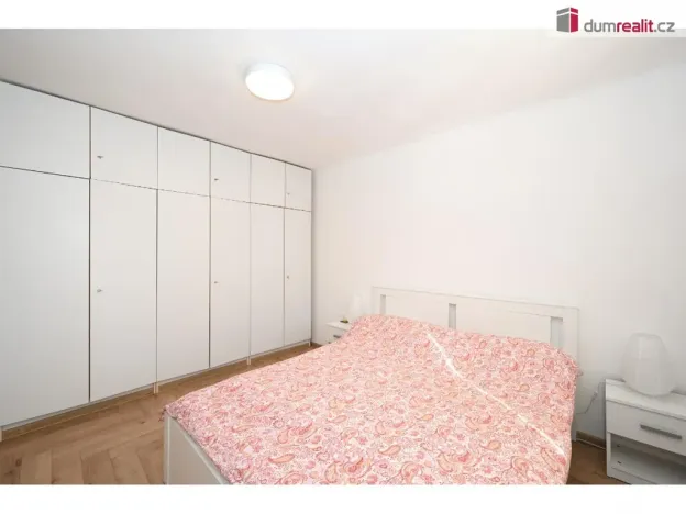 Pronájem bytu 2+1, Roztoky, Masarykova, 50 m2