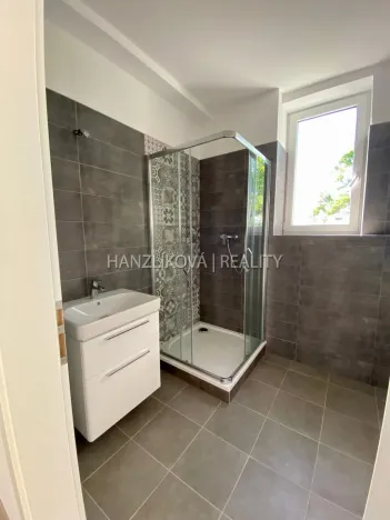 Pronájem bytu 3+kk, Hluboká nad Vltavou, U Parku, 104 m2
