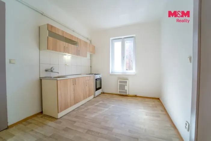 Pronájem bytu 1+1, Plzeň - Východní Předměstí, Sladkovského, 37 m2