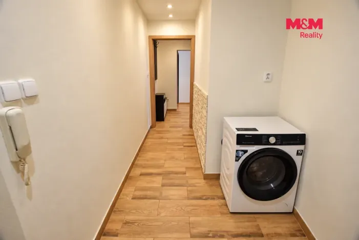 Pronájem bytu 2+kk, Trutnov - Horní Předměstí, Pražská, 66 m2