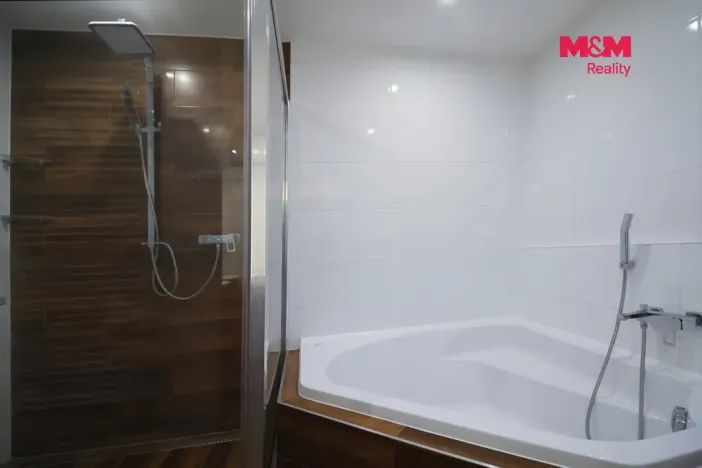 Pronájem bytu 3+1, Teplice, Zelená, 70 m2