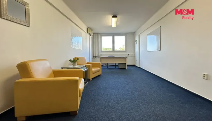 Pronájem kanceláře, Mladá Boleslav - Mladá Boleslav III, třída T. G. Masaryka, 50 m2