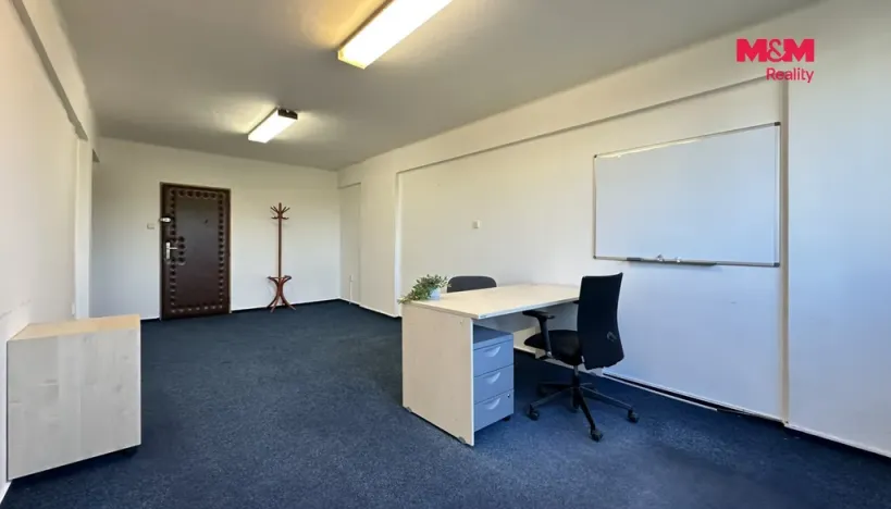 Pronájem kanceláře, Mladá Boleslav - Mladá Boleslav III, třída T. G. Masaryka, 50 m2