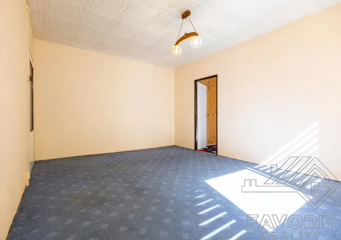 Prodej bytu 3+1, Praha - Prosek, Novoborská, 53 m2