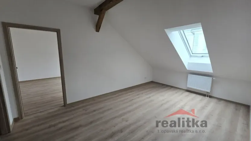 Pronájem bytu 4+kk, Opava - Město, Nákladní, 107 m2