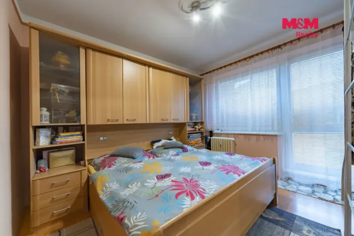 Prodej bytu 3+1, Chodov, Husova, 68 m2
