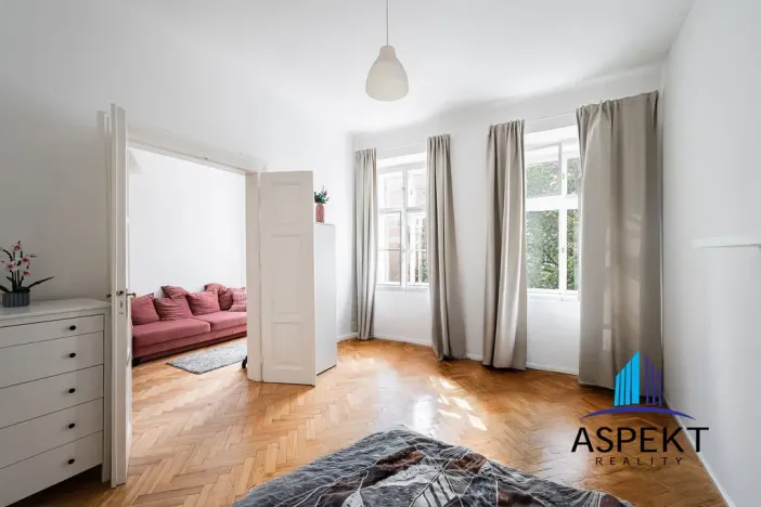 Pronájem bytu 2+1, Praha - Karlín, Vítkova, 50 m2