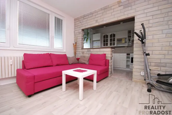 Pronájem bytu 2+kk, Břeclav, Na Valtické, 44 m2