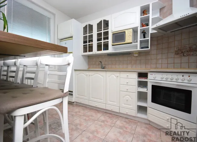 Pronájem bytu 2+kk, Břeclav, Na Valtické, 44 m2