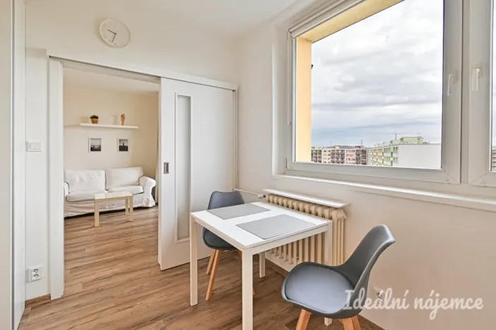 Pronájem bytu 1+1, Brno, Hodonínská, 32 m2