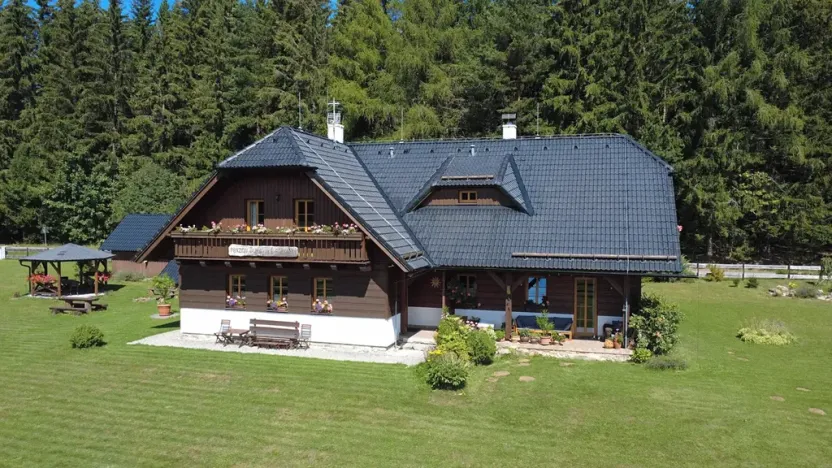 Prodej rodinného domu, Nové Hutě, 300 m2