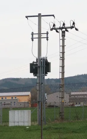 Pronájem komerčního pozemku, Hostomice, Nádražní, 500 m2
