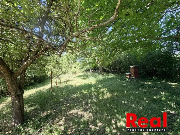 Prodej zahrady, Brno - Holásky, 2459 m2