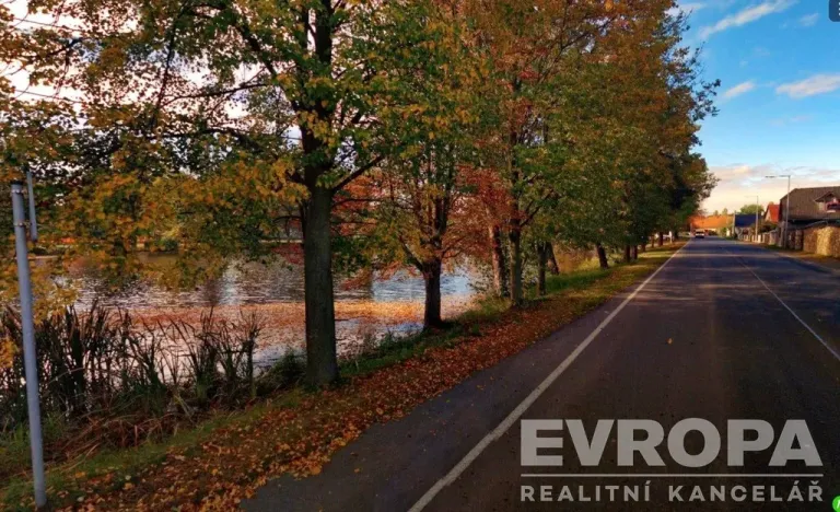 Prodej pozemku pro bydlení, Dlouhá Lhota, 1300 m2