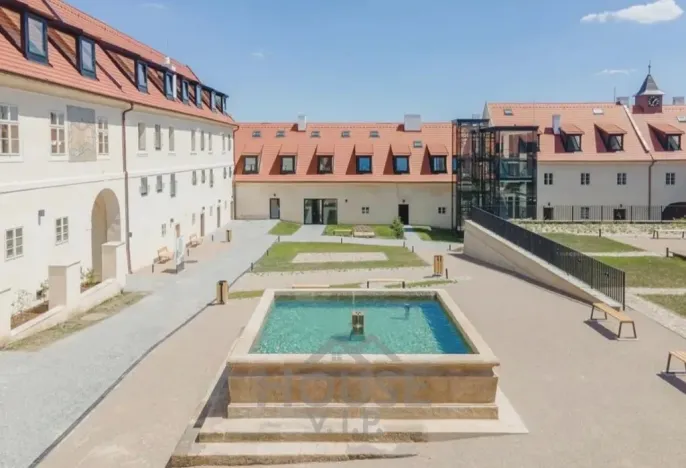 Prodej bytu 2+kk, Praha - Jinonice, Řeporyjská, 62 m2
