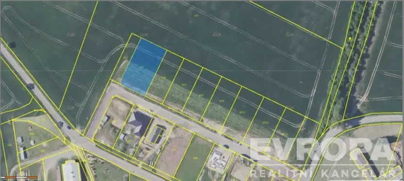 Prodej pozemku pro bydlení, Veliš, 1400 m2