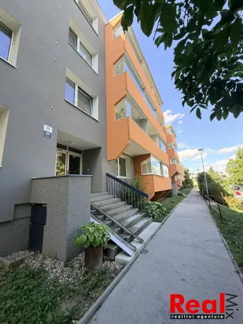 Prodej bytu 2+1, Brno - Bystrc, Píškova, 58 m2