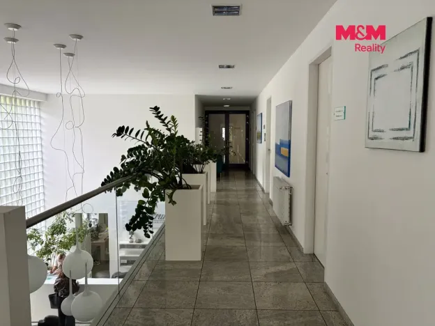 Pronájem obchodního prostoru, Pardubice - Zelené Předměstí, Jiráskova, 12 m2