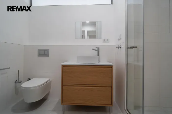 Pronájem bytu 2+kk, Praha - Libeň, V zahradách, 48 m2