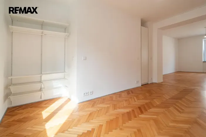 Pronájem bytu 2+kk, Praha - Libeň, V zahradách, 48 m2