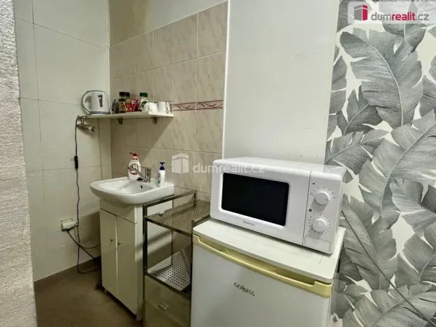 Pronájem kanceláře, Kolín - Kolín I, Rubešova, 12 m2