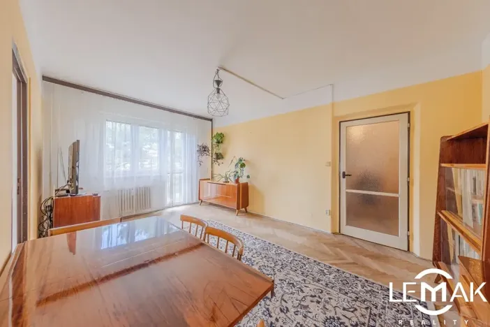 Prodej bytu 3+1, Olomouc, tř. Svornosti, 61 m2