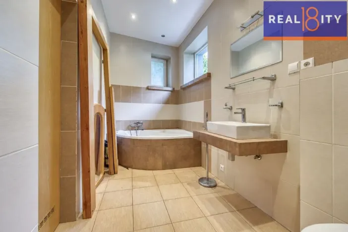 Prodej rodinného domu, Roztoky, Šebkova, 150 m2