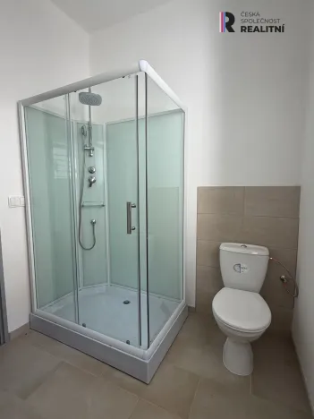 Pronájem bytu 3+kk, Vroutek, Kryrská, 96 m2
