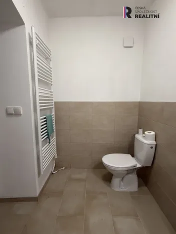 Pronájem bytu 3+kk, Vroutek, Kryrská, 96 m2