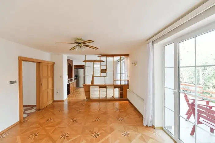 Pronájem rodinného domu, Praha - Štěrboholy, K valu, 220 m2