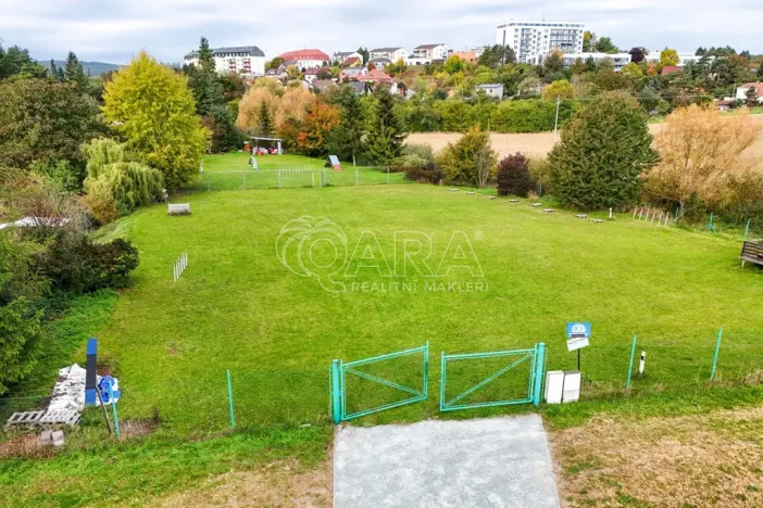 Prodej komerčního pozemku, Rosice, Trávníky, 1790 m2