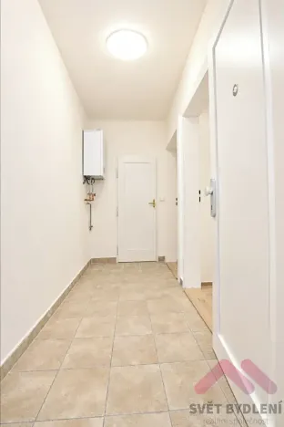 Pronájem bytu 2+kk, Praha - Vršovice, Slovinská, 45 m2