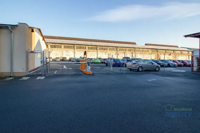 Pronájem komerčního pozemku, Brandýs nad Labem-Stará Boleslav, Pražská, 100 m2