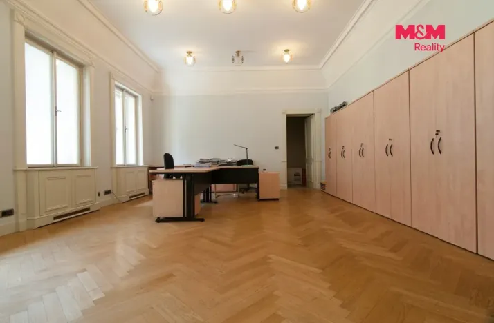 Prodej kanceláře, Praha - Smíchov, Kartouzská, 664 m2