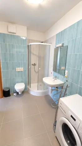Pronájem bytu 2+kk, Praha - Karlín, Křižíkova, 56 m2