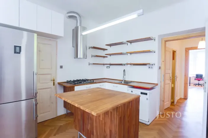 Pronájem bytu 2+1, Praha - Žižkov, Škroupovo náměstí, 78 m2