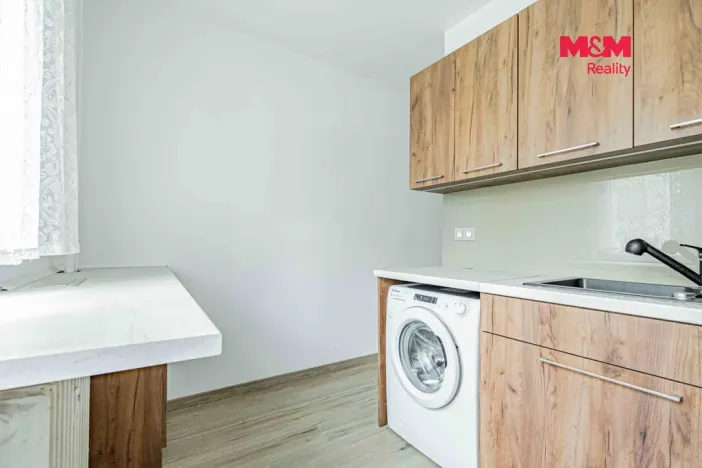Prodej bytu 3+1, Karviná - Mizerov, Na Kopci, 72 m2