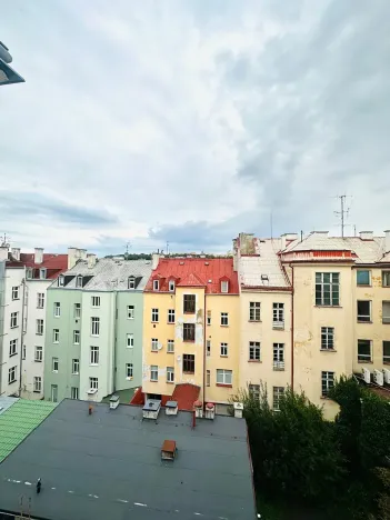 Prodej bytu 2+1, Karlovy Vary, Jaltská, 51 m2
