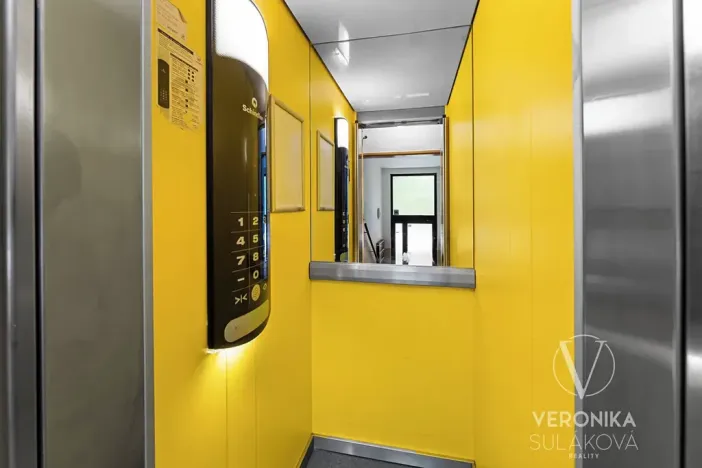 Prodej bytu 2+1, Praha - Hloubětín, Poděbradská, 54 m2