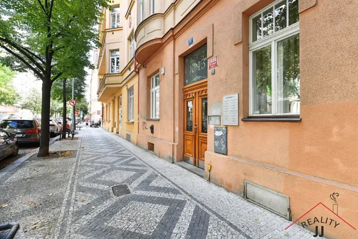 Prodej bytu 1+1, Praha - Vinohrady, Kolínská, 38 m2