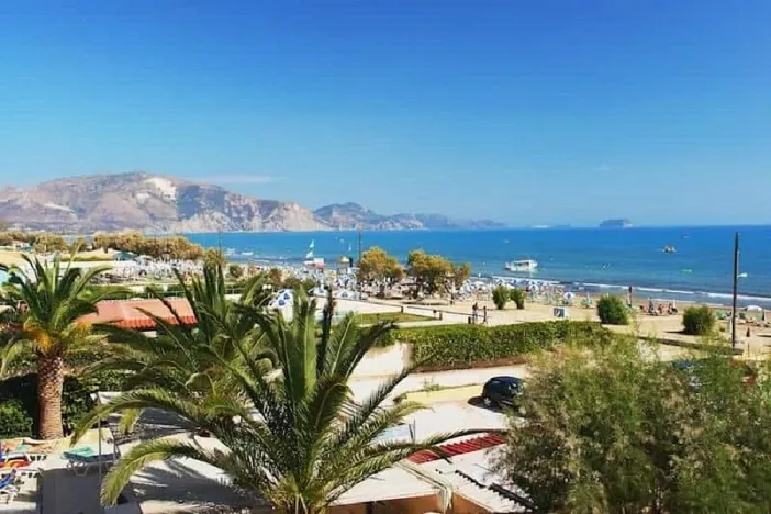 Prodej ubytování, Laganas, Zakynthos, Jónské Ostrovy, Řecko, 280 m2