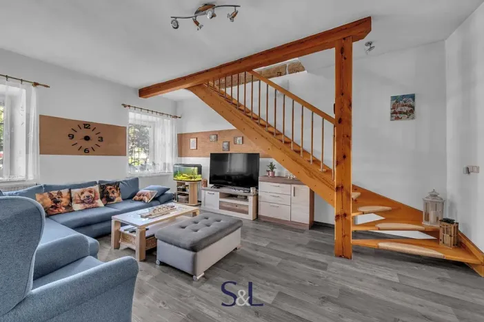 Prodej rodinného domu, Doksy, náměstí Republiky, 470 m2