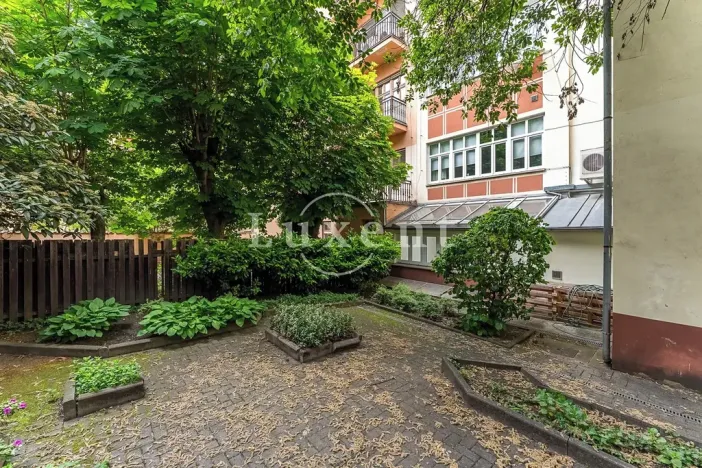 Prodej činžovního domu, Praha - Nové Město, Na bojišti, 632 m2